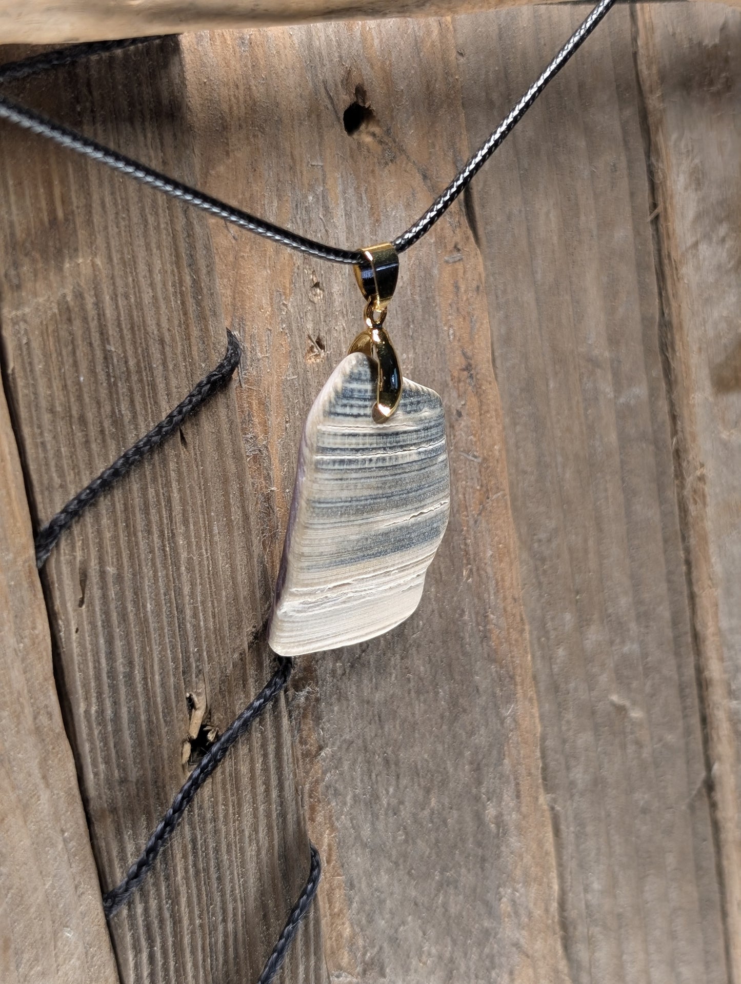 Shell Necklace Reversible