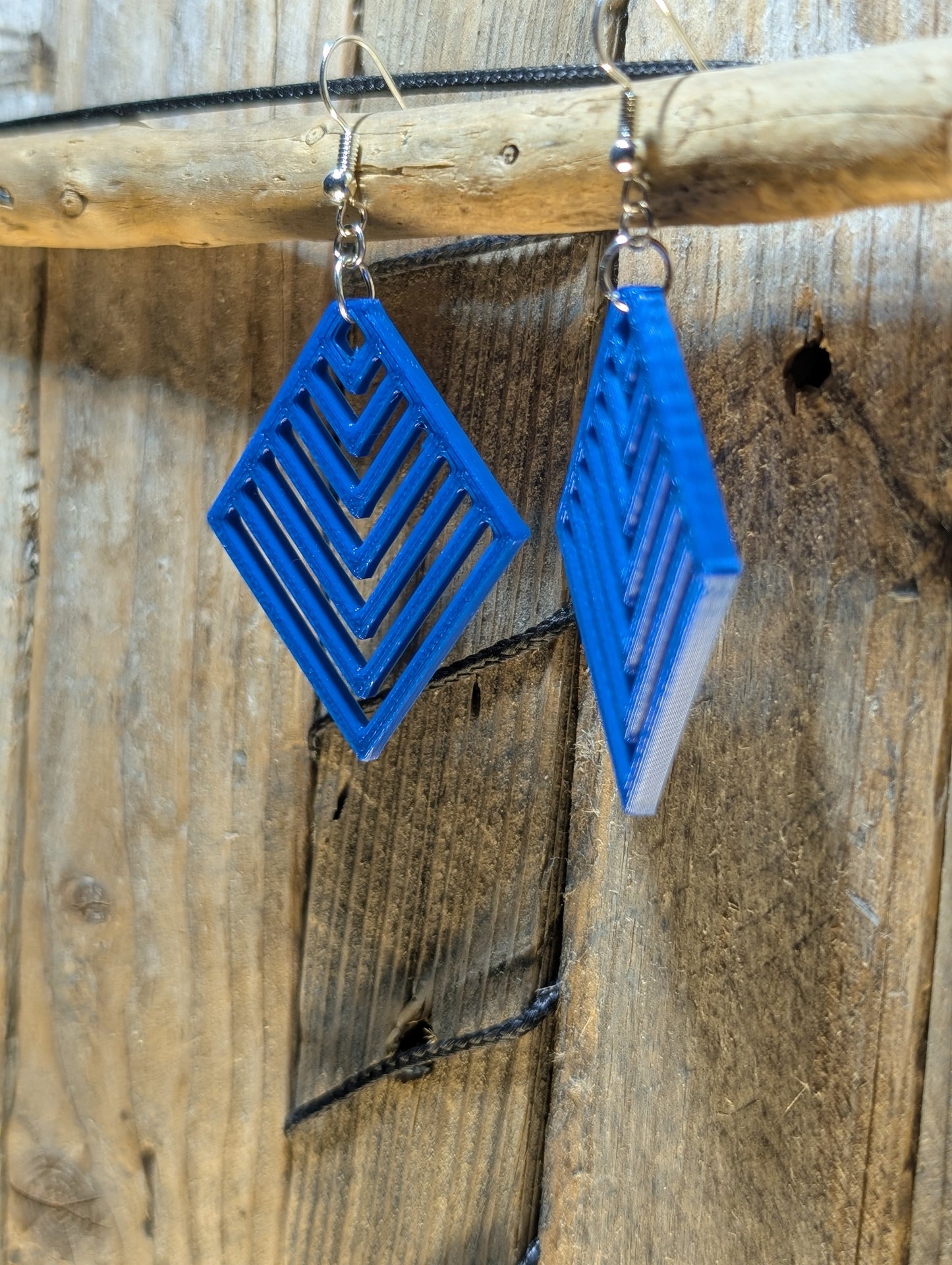Geometric Diamond Shape Earrings