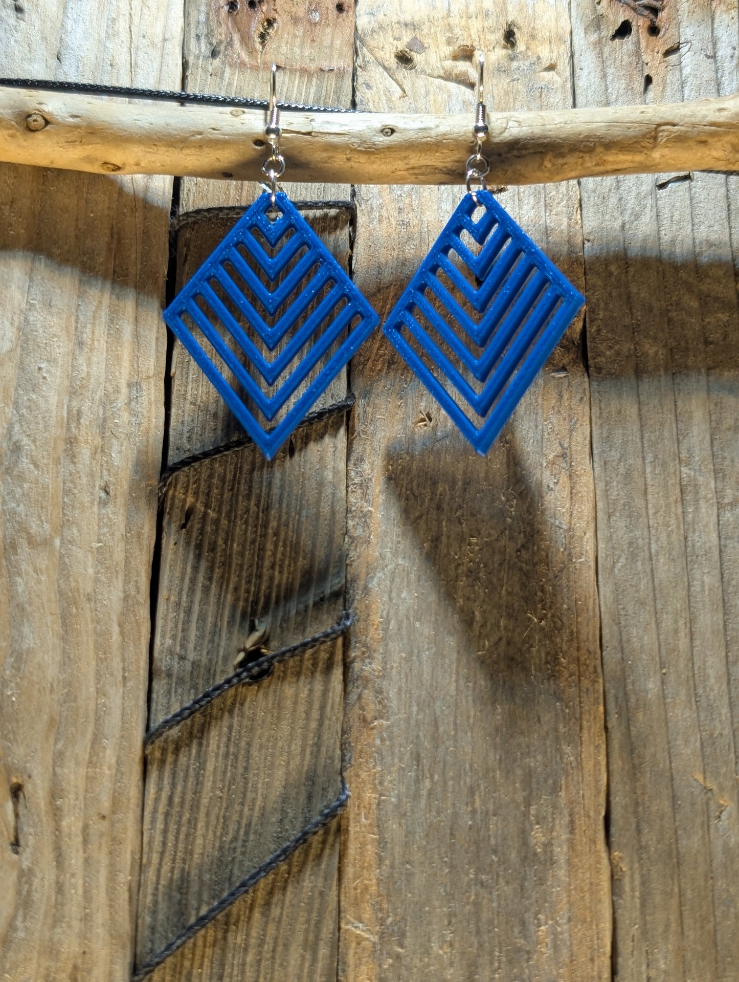 Geometric Diamond Shape Earrings
