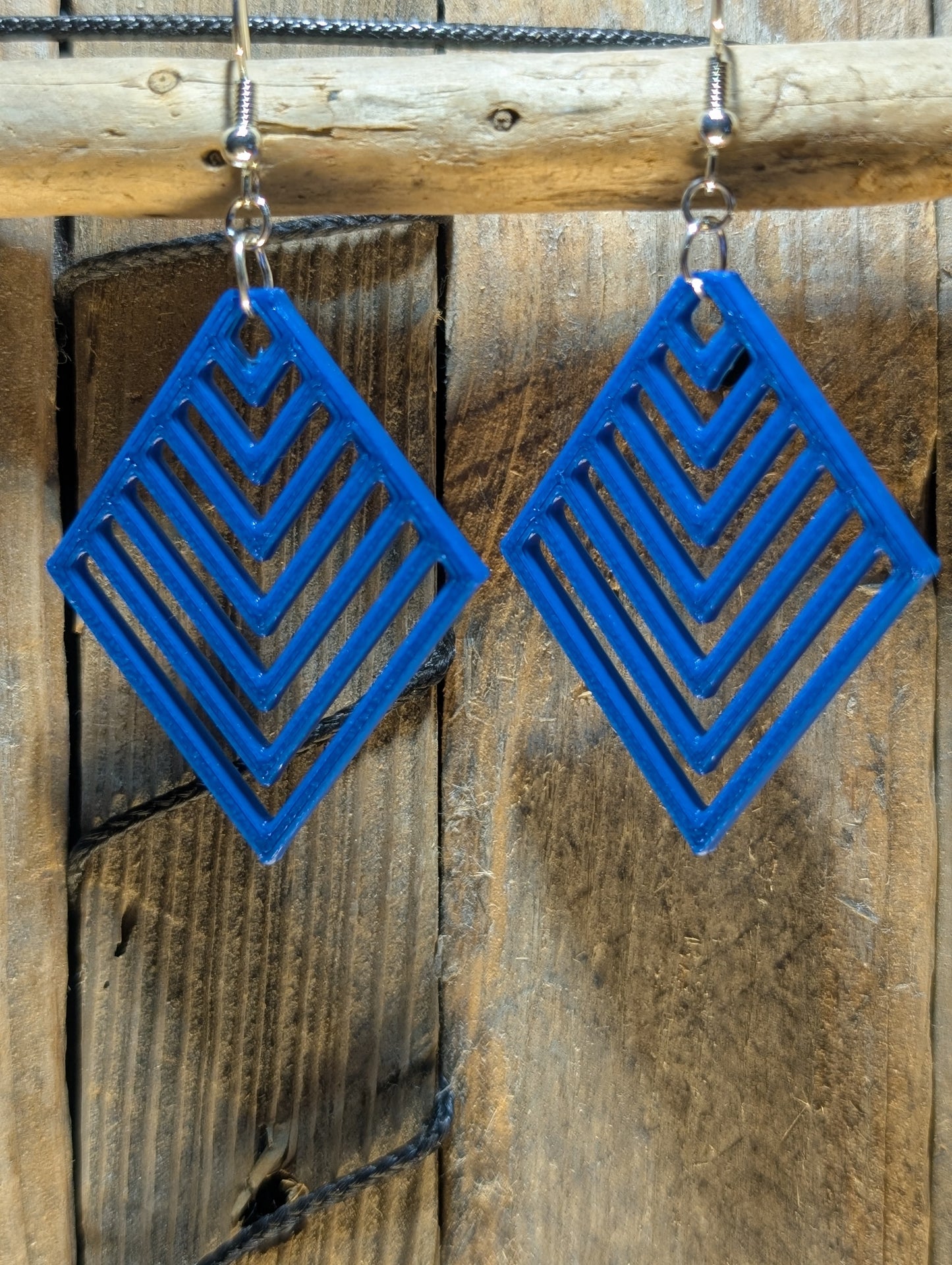 Geometric Diamond Shape Earrings