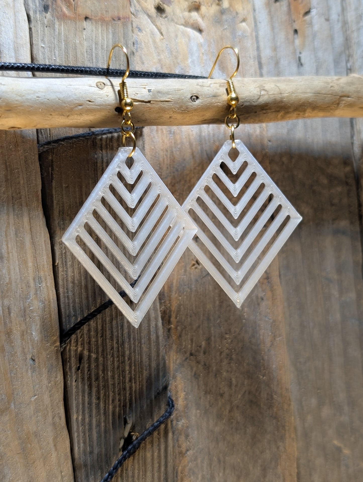 Geometric Diamond Shape Earrings