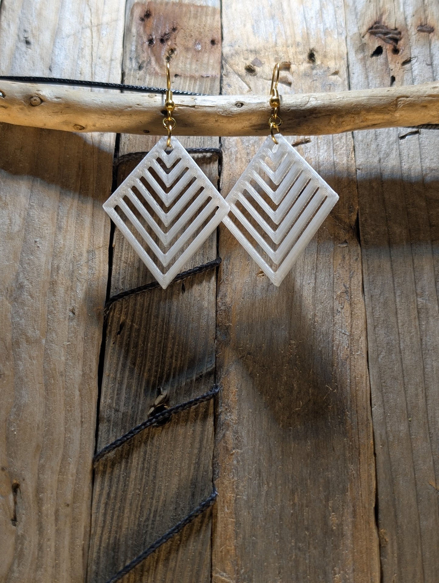 Geometric Diamond Shape Earrings