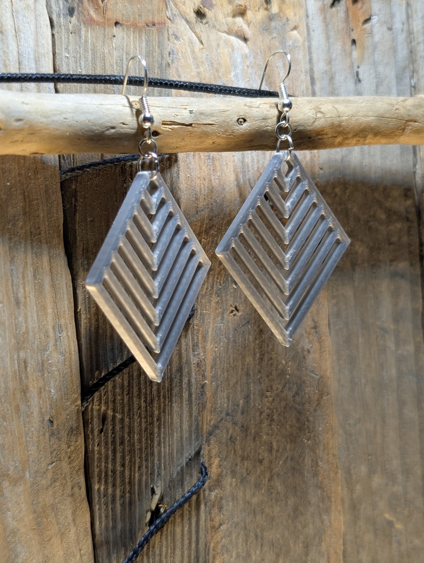 Geometric Diamond Shape Earrings