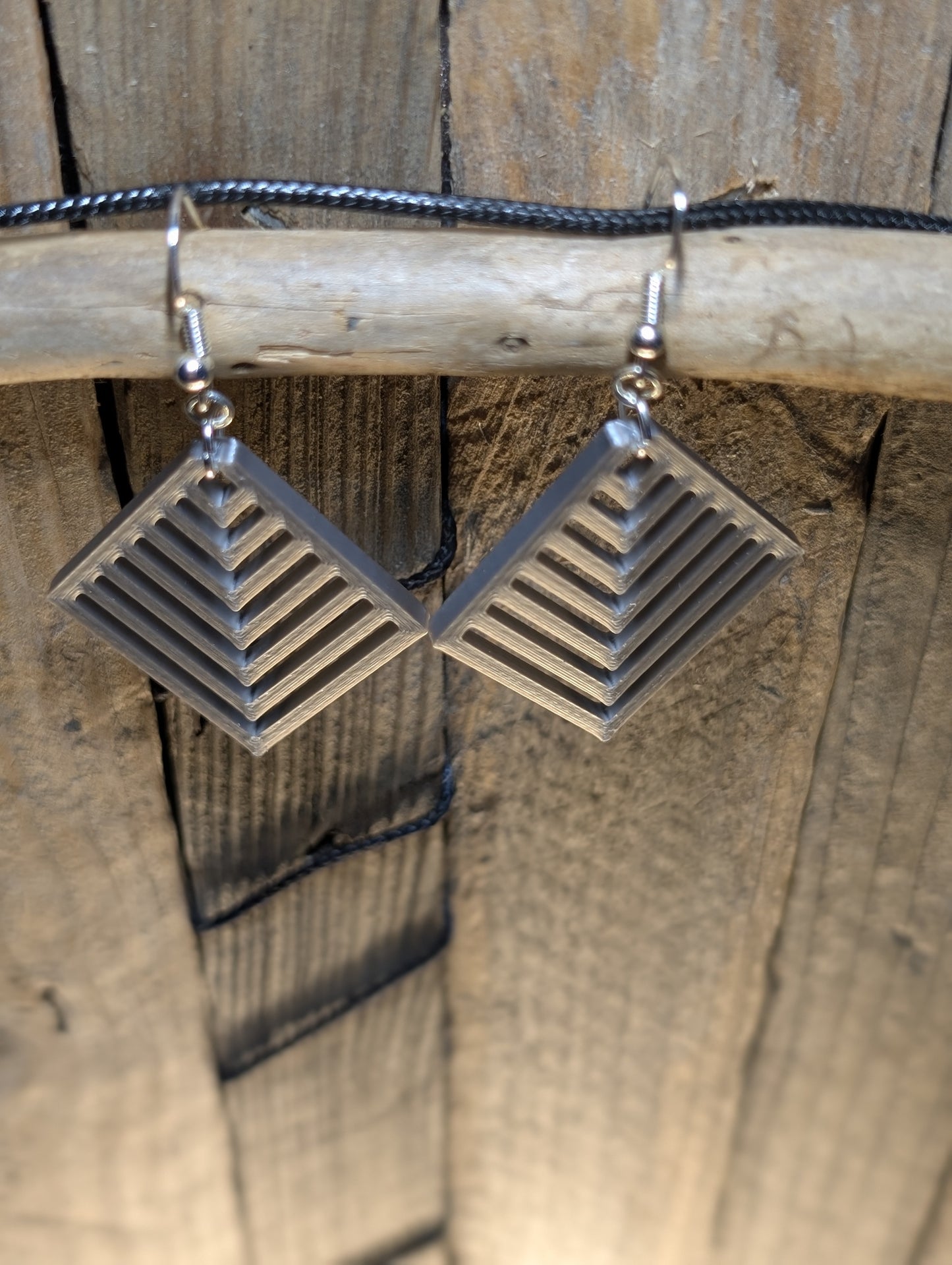 Geometric Diamond Shape Earrings