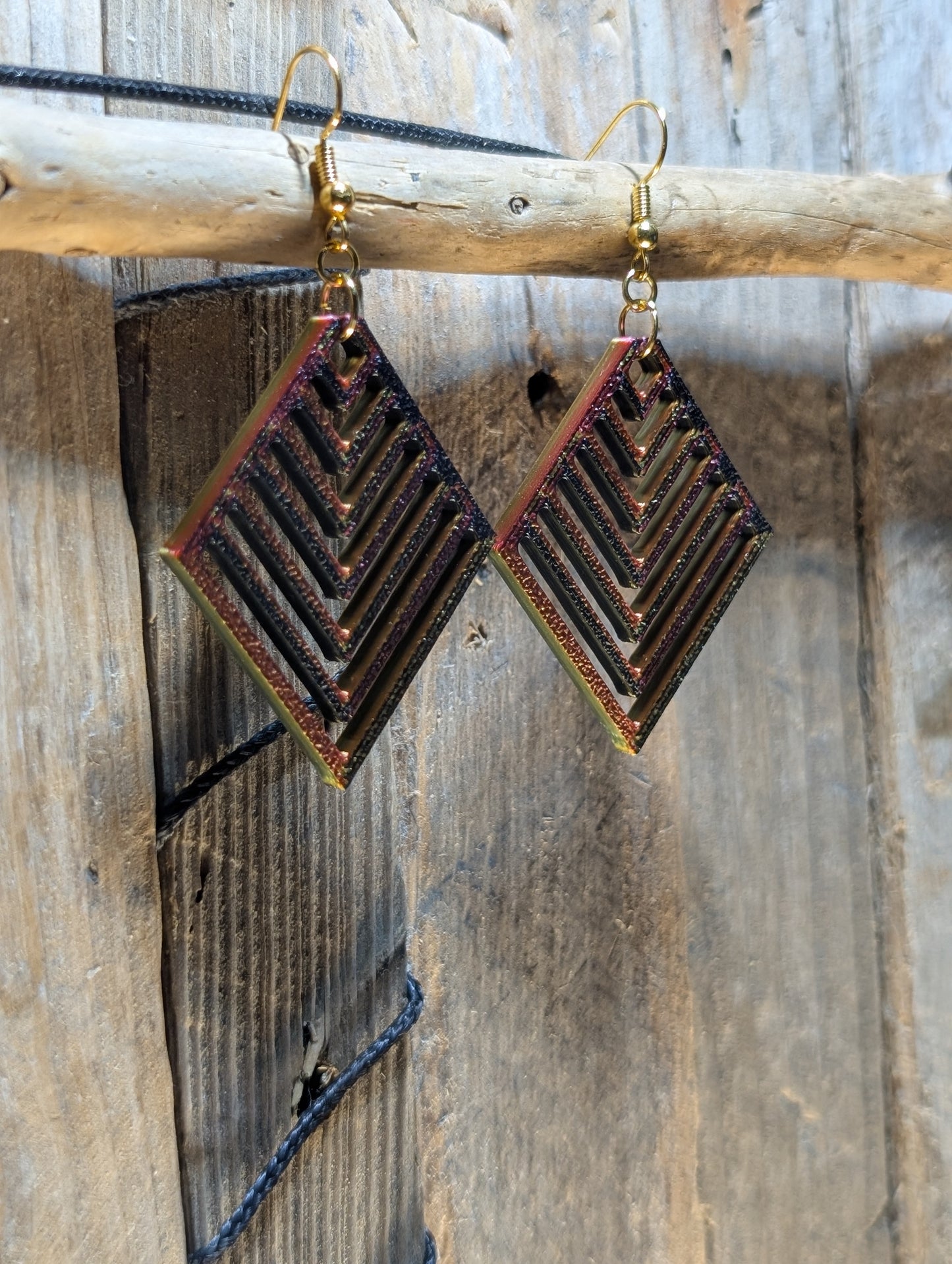 Geometric Diamond Shape Earrings