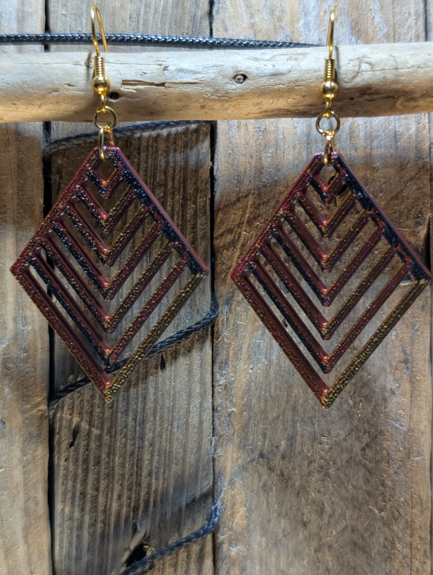 Geometric Diamond Shape Earrings