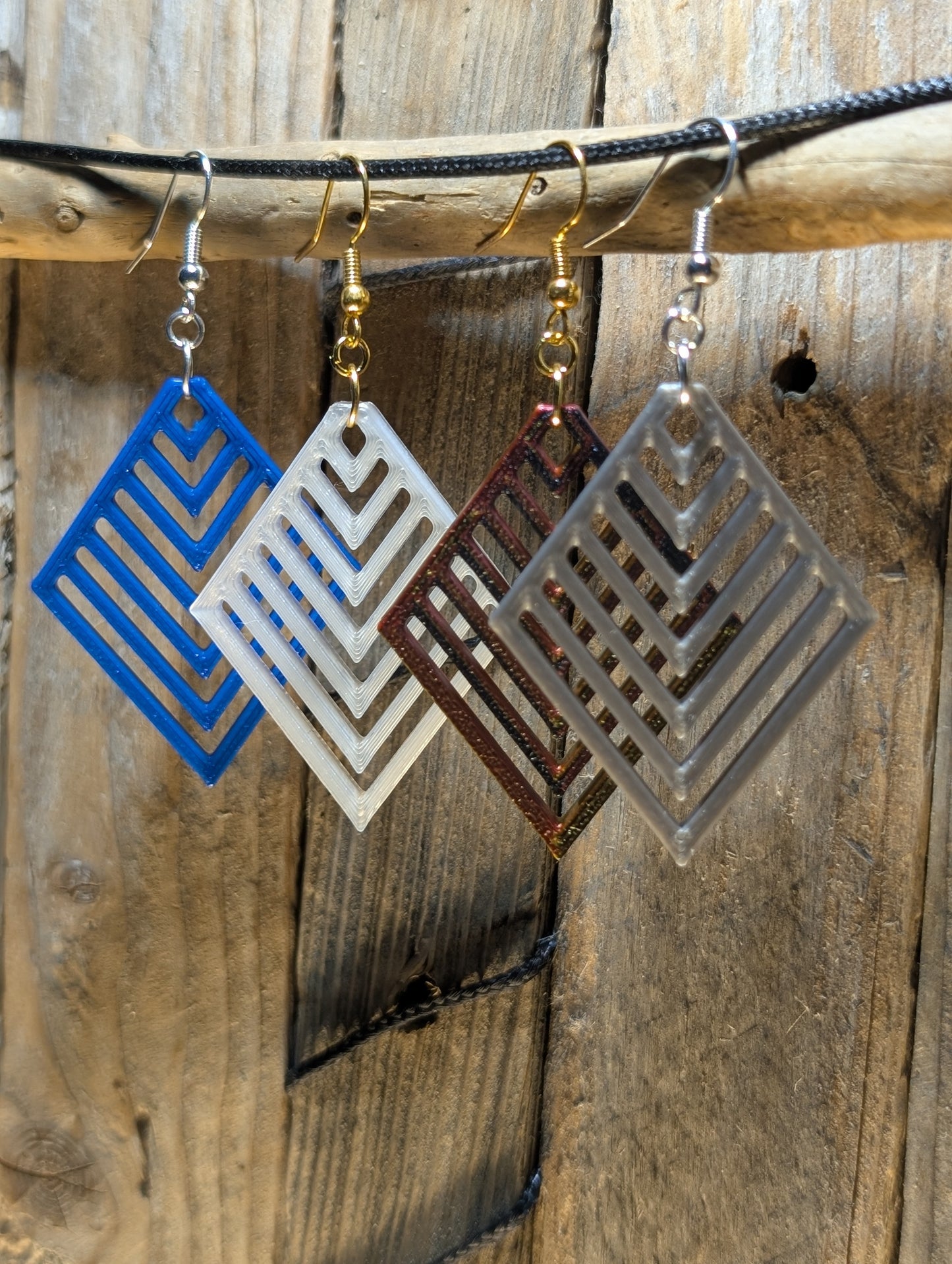 Geometric Diamond Shape Earrings