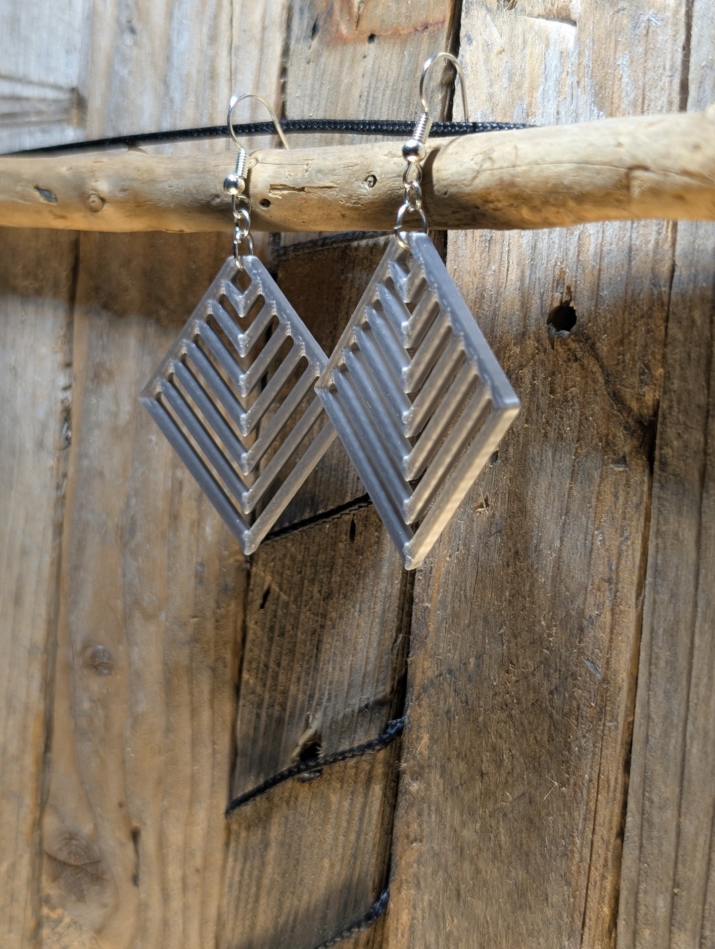 Geometric Diamond Shape Earrings